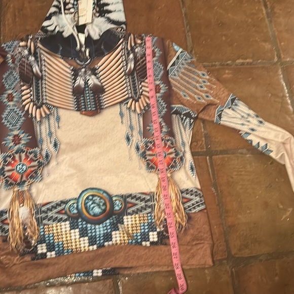 Native print hoodie - Picture 6 of 6